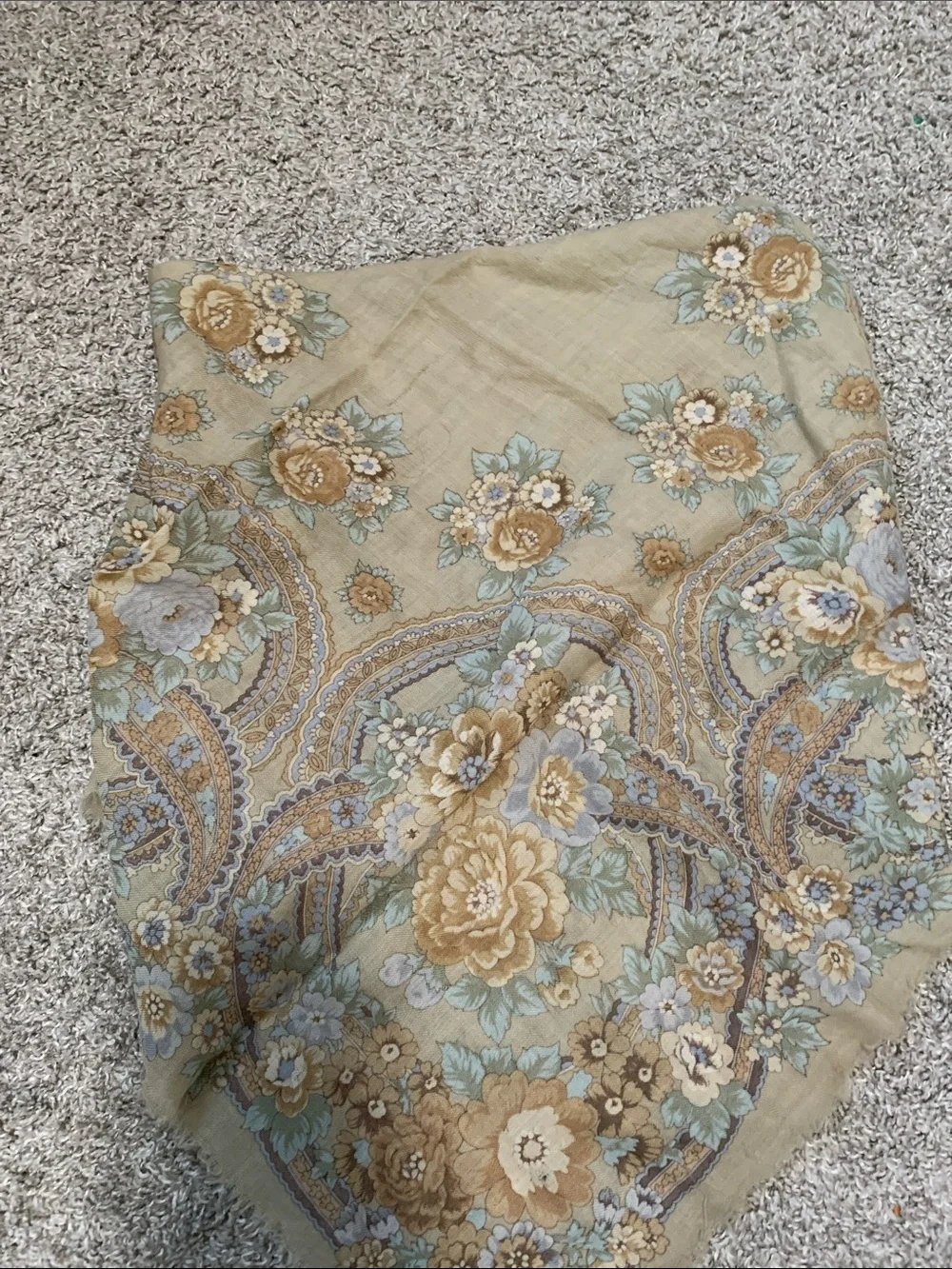 Vintage Liz Claiborne Floral Frayed Edges Wool Scarf in Sage Green and Beige